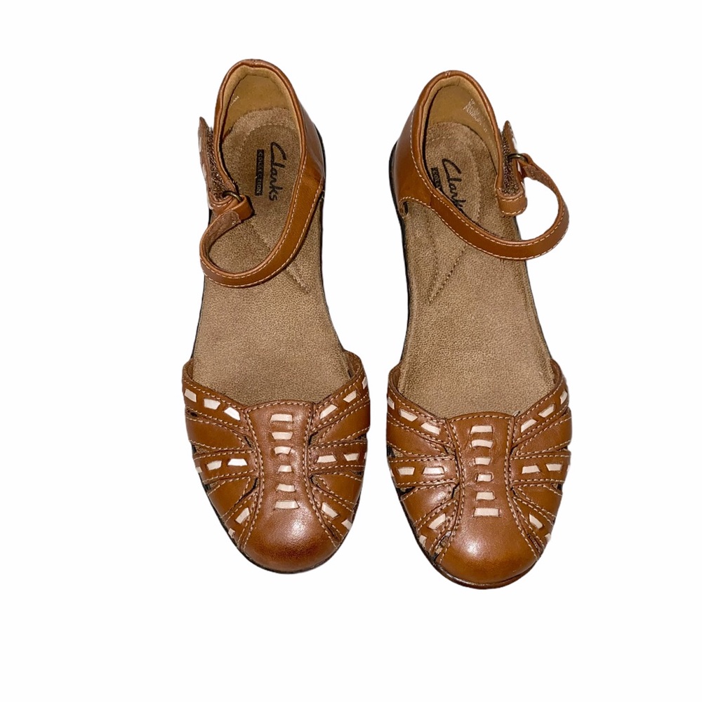 Clarks leather ankle strap woven toe sandals 5.5